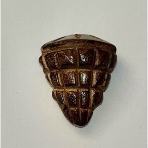 1” wooden vintage acorn dress clip. Stamped HETL in back.